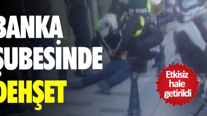 Beyoğlu'nda banka şubesinde bıçaklı saldırgan paniği