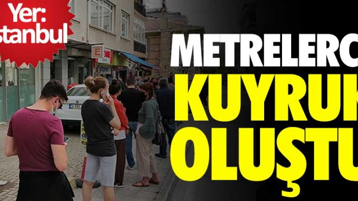 Yer: İstanbul! Metrelerce kuyruk oluştu