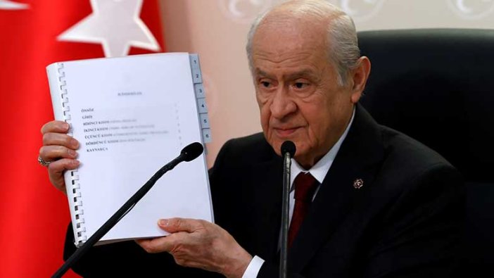 Bahçeli'nin yeni anayasa taslağına CHP ve İYİ Parti nasıl bakıyor?  