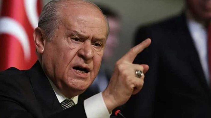 Devlet Bahçeli'yi çıldırtacak fotoğraf! Bunu oraya kim koydu diyecek?