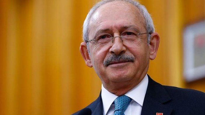 CHP lideri Kılıçdaroğlu yıllar öncesinden bir fotoğrafla Anneler Günü'nü kutladı