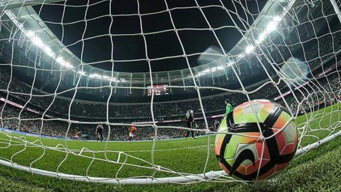 Süper Lig'de maç saatleri değişti