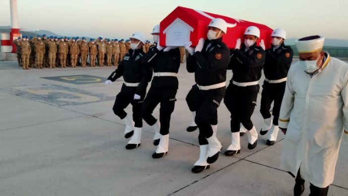 Ağrı’da şehit olan özel harekat polisi Veli Kabalay törenle memleketine uğurlandı