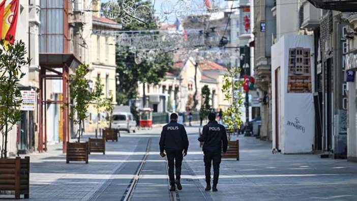 Son dakika... 56 saatlik sokağa çıkma yasağı başladı