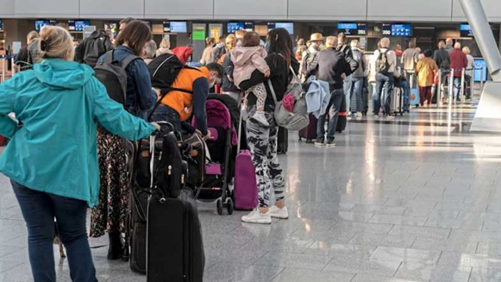 Sağlık Bakanları duyurdu! Almanya'nın Türk turistler için bir şartı var!