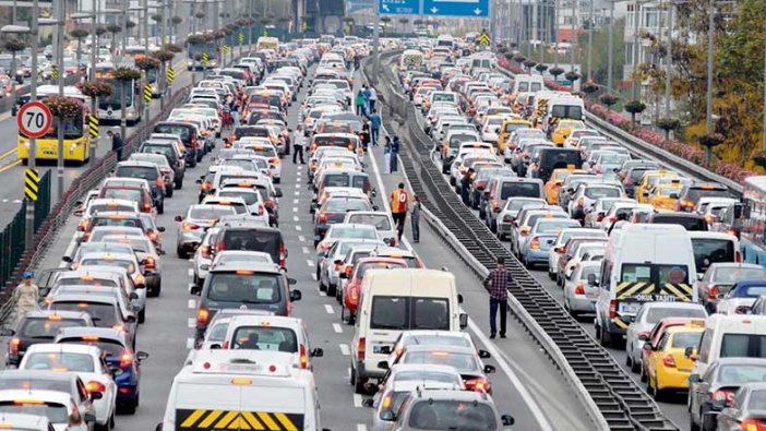 Milyonlarca araç sahibine müjde! Trafik cezalarına indirim