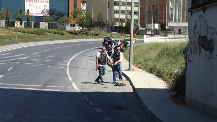 Sultangazi'de polis merkezinin yakınında silahlı çatışma