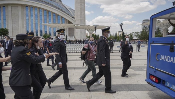 Şehit eşinden yürek yakan haykırış