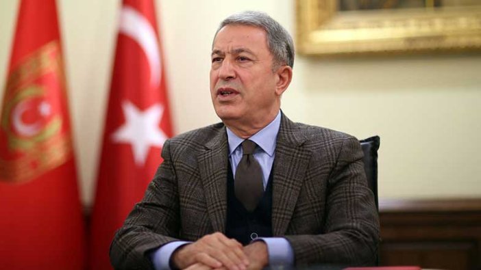 Hulusi Akar, İngiliz ve İtalyan mevkidaşıyla görüştü