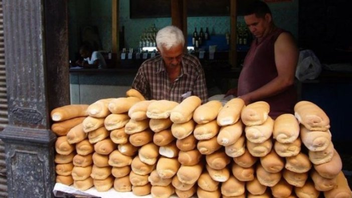 Küba'da gıda ürünlerine karne uygulaması başlatılıyor!