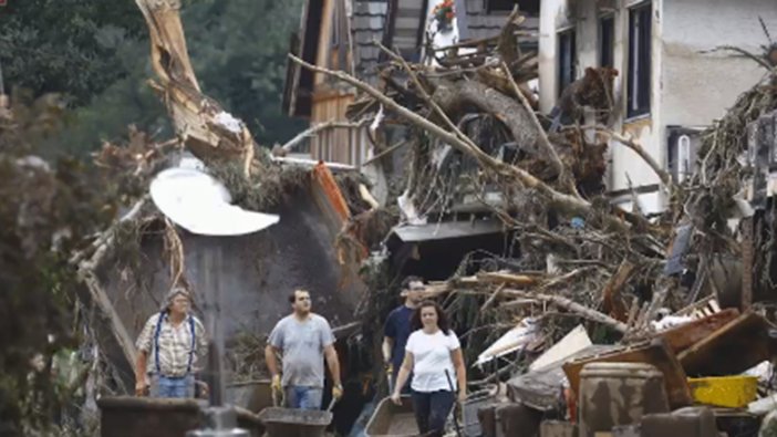 Almanya'daki sel felaketinde can kaybı 141'e yükseldi