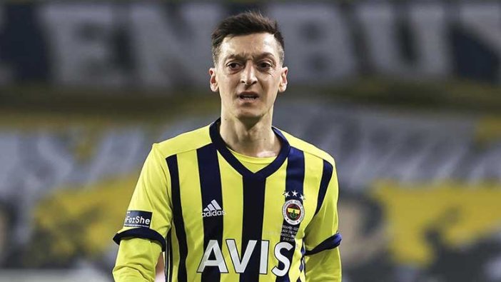 Mesut Özil idmana katılamadı!