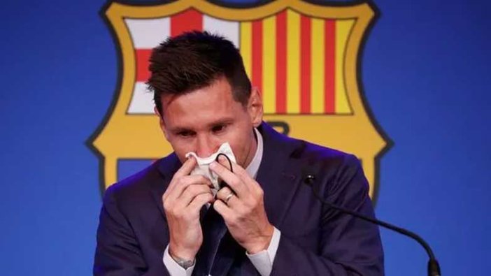 Messi gözyaşlarıyla ayrıldı