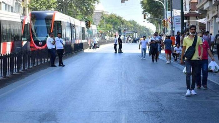 Ordu Caddesi araç trafiğine kapatıldı