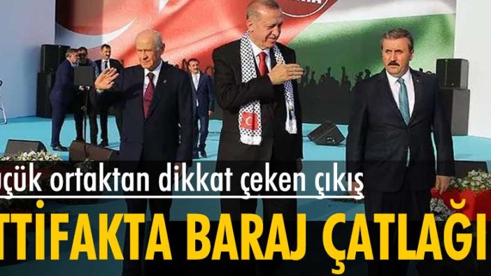 Yüzde 7'lik baraj sistemine Mustafa Destici'den