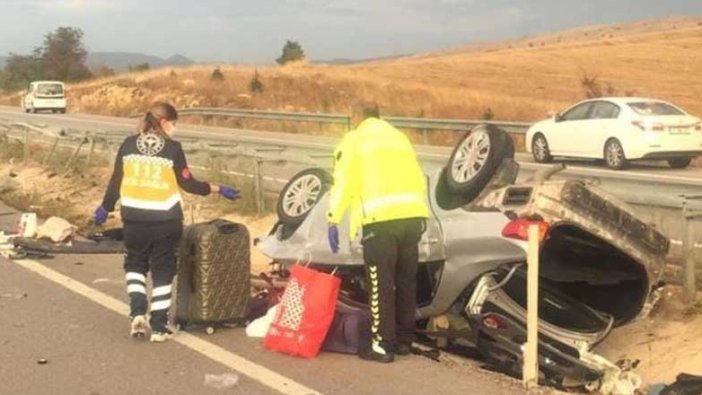 Üniversiteye kaydı için yola çıktılar! Korkunç kaza...