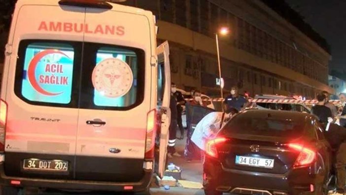 Otomobilde erkek cesedi bulundu!