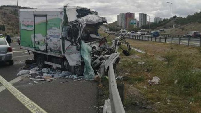 Ankara'da zincirleme kaza! Kamyonet sürücüsü...