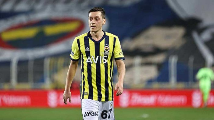 Mesut Özil krizi büyüyor