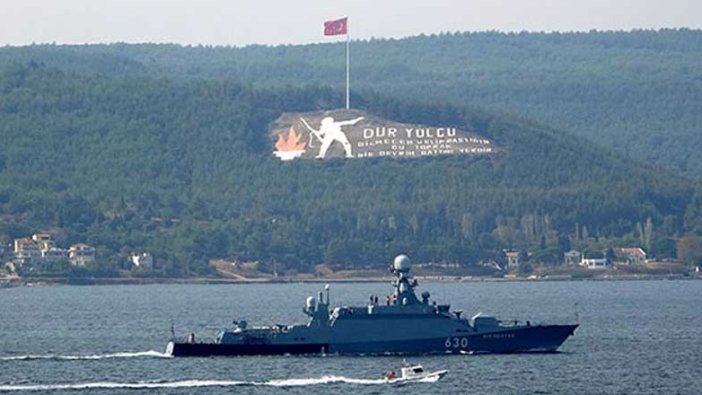 Rus savaş gemisi, Çanakkale Boğazı'ndan geçti