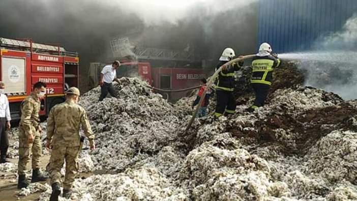 Adıyaman’da çırçır fabrikasında yangın