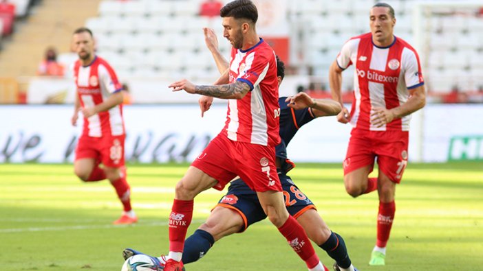 Fraport TAV Antalyaspor - Medipol Başakşehir: 1-2