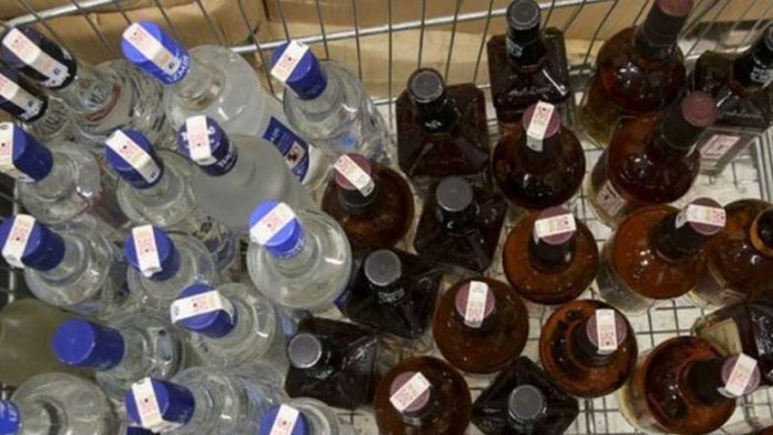 Isparta'da 808 litre sahte içki ele geçirildi