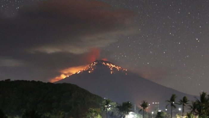 Agung’ta korkutan patlama!