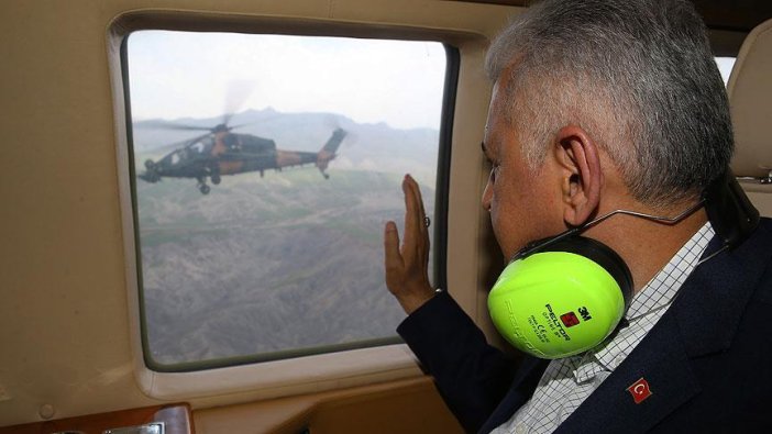 Başbakan Yıldırım'dan Atak helikopterine selam