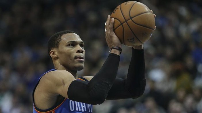 Westbrook, Robertson'ın rekorunu kırdı