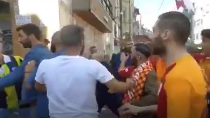 Taksim'de binlerce Galatasaray taraftarından linç girişimi!