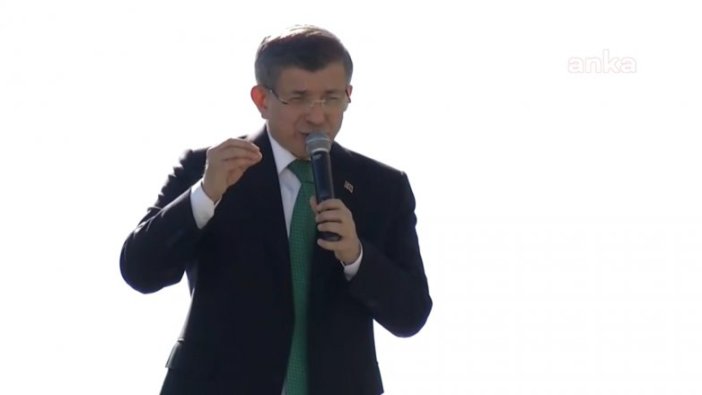 Davutoğlu'ndan Erdoğan'a: "O gece telefonumuza çıkmadı"