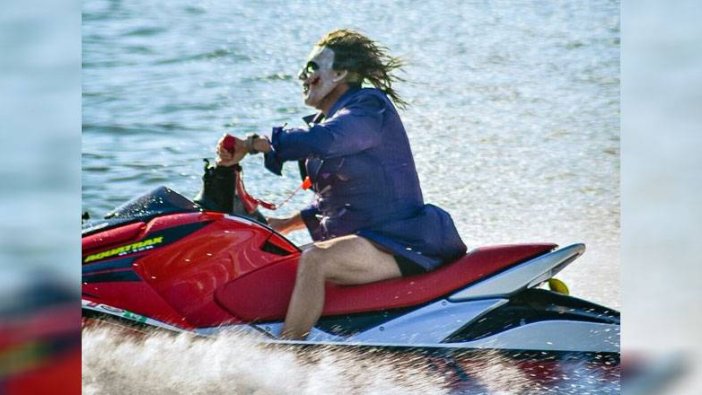 ‘Jet ski üstündeki Joker’in’ görüntüleri viral oldu