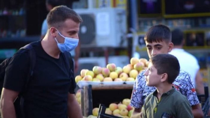 Diyarbakır'da yapılan sosyal deneyde çocuklar insanlık dersi verdi