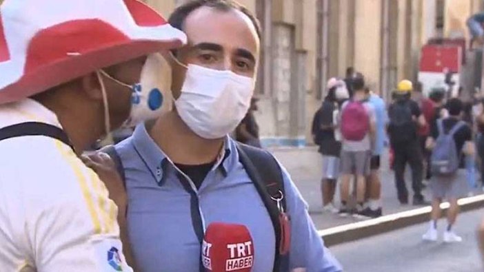 TRT muhabiri canlı yayında neye uğradığını şaşırdı: Bir anda yanına geldi ve...