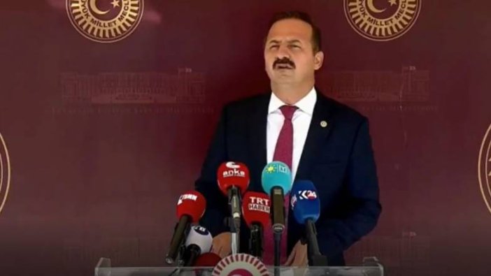 Yavuz Ağıralioğlu verdiği örneklerle kahkahaya boğdu