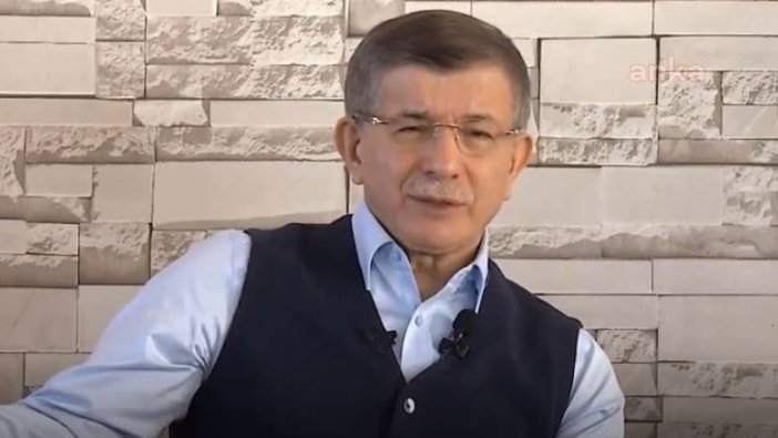 Ahmet Davutoğlu'ndan tarihi itiraf