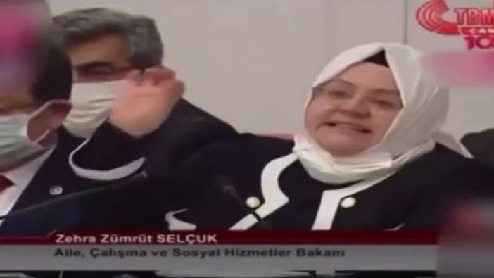 Bakan Selçuk çok sinirlendi