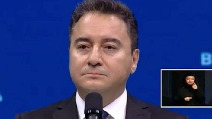 Ali Babacan kongre salonunda neden ağladı