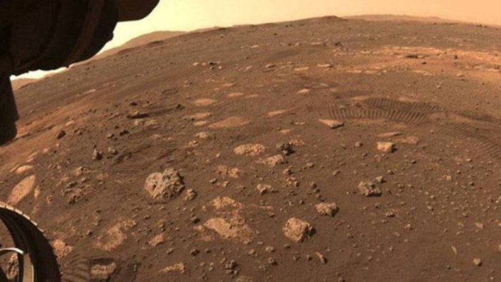 Tarihte bir ilk! NASA Mars yüzeyinden  ilk ses kaydını paylaştı