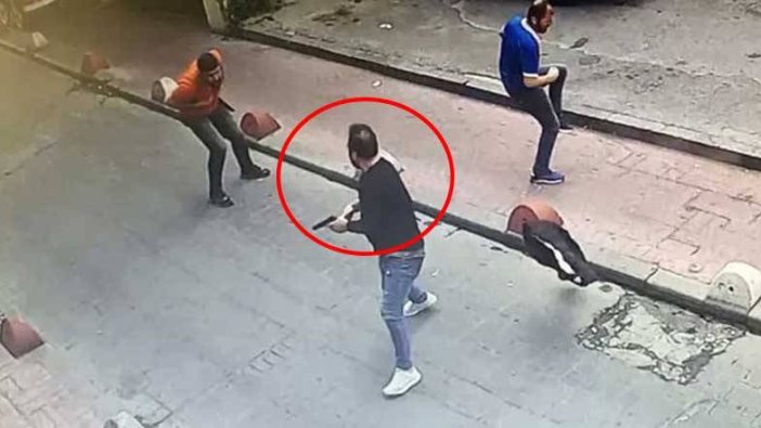 Beyoğlu'ndaki silahlı kavgadan yeni görüntüler! Her anı dehşet verici