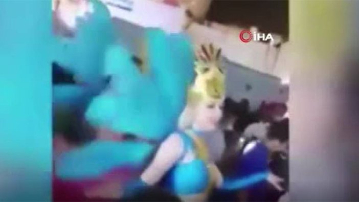 Suudi Arabistan’da tepki çeken Samba gösterisi!