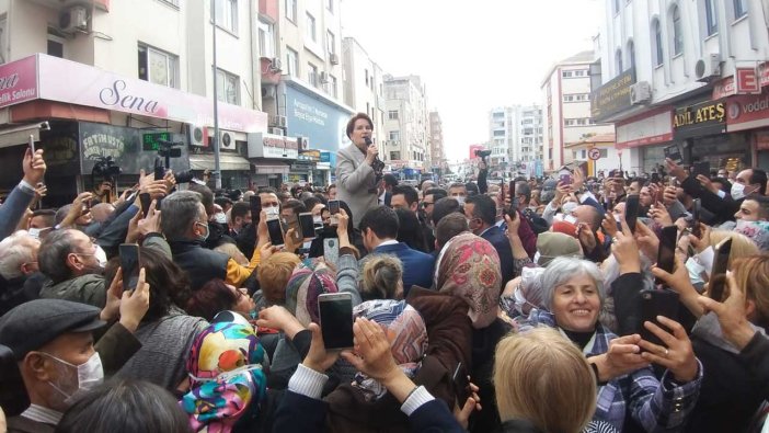 Mersin'de Meral Akşener rüzgarı! Büyük ilgiyle karşılandı