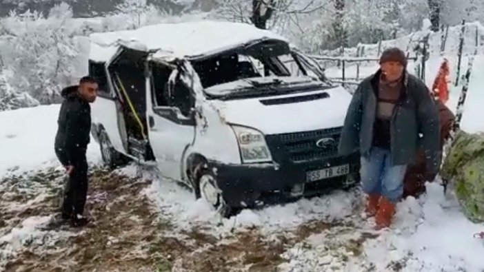 Samsun'da öğrenci servisi devrildi: Ölü ve yaralılar var