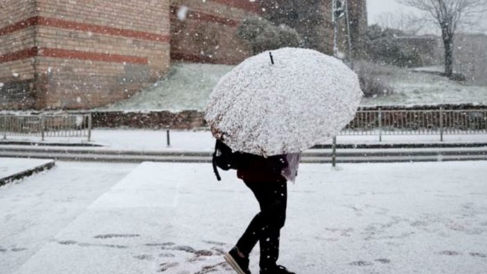 Meteoroloji'den İstanbul'a yeni kar yağışı uyarısı! 