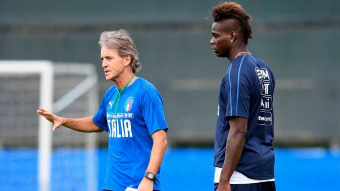 Mancini'ye annesinden Balotelli eleştirisi!