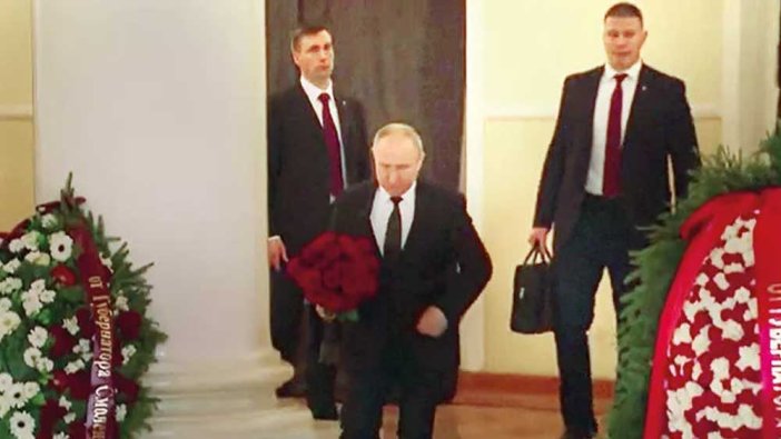 Putin 'Cheget'i çıkardı! Dünyaya gözdağı mı veriyor?