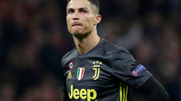 Cristiano Ronaldo'nun oğlu hayatını kaybetti