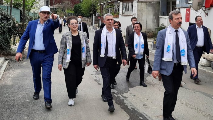 İYİ Parti ‘Anlat İstanbul’ çalışmasıyla Beykoz’a çıkarma yaptı