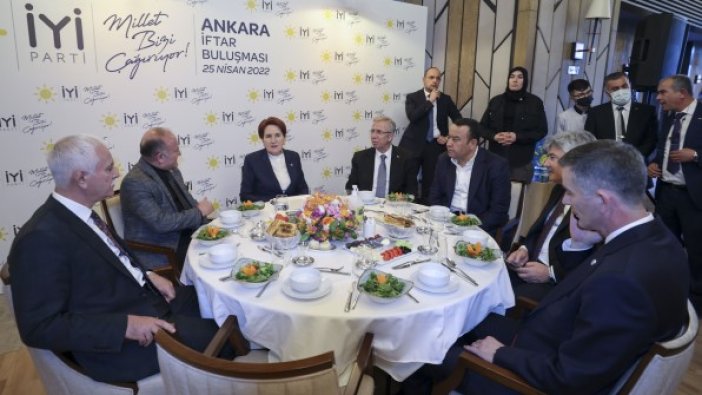 Meral Akşener ve Mansur Yavaş iftarda buluştu